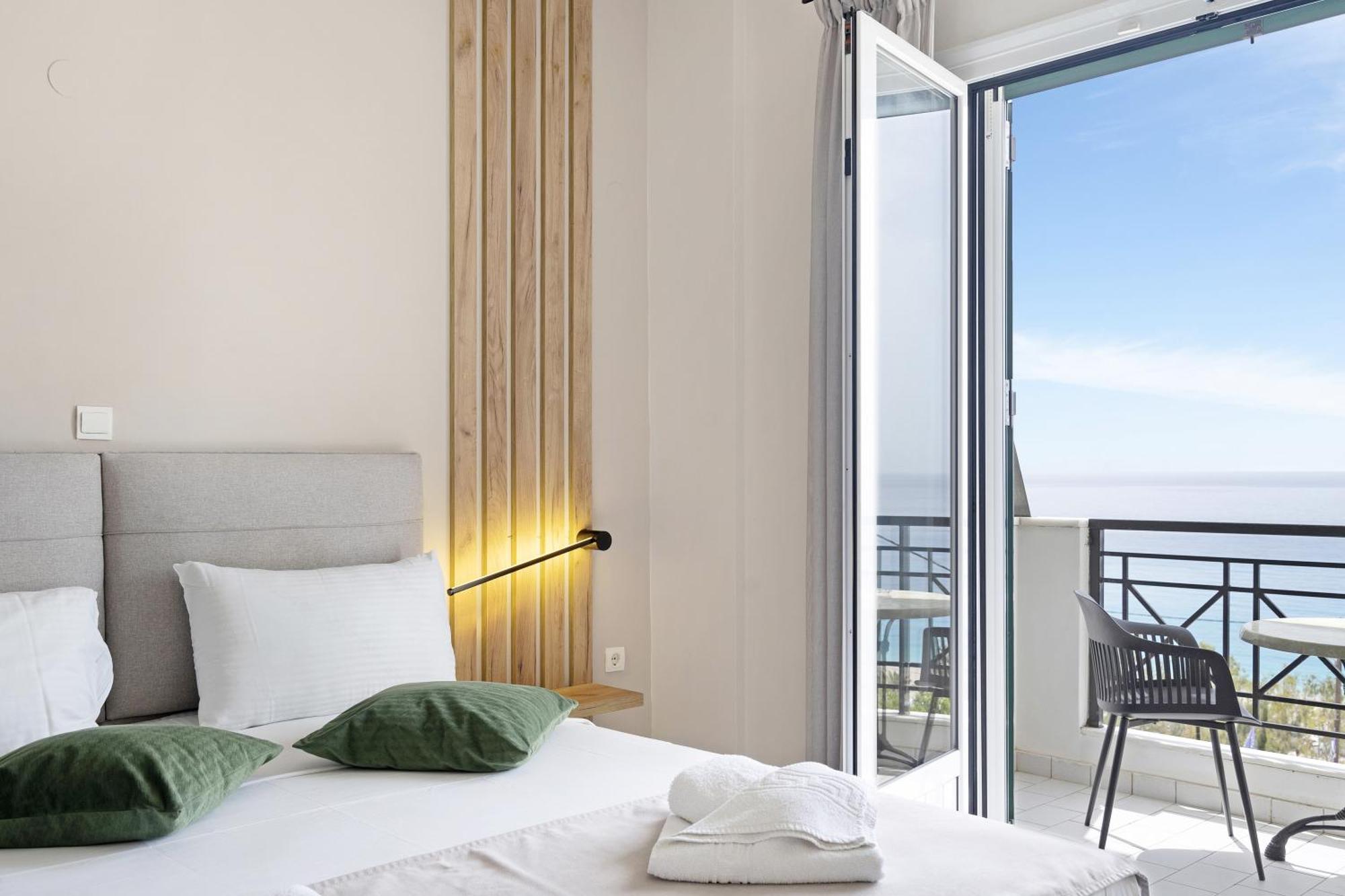 Sunset Premium Studio C Áyios Nikítas Eksteriør billede